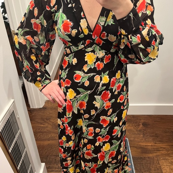 RIXO Ayla floral midi dress - Picture 2 of 8